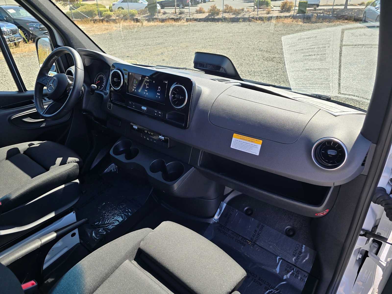 Used 2025 Mercedes-Benz Sprinter 2500 image 10