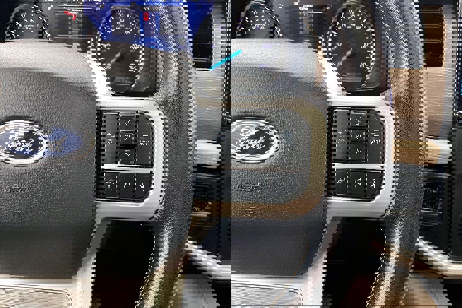 Used 2024 Ford Expedition Max Limited image 21