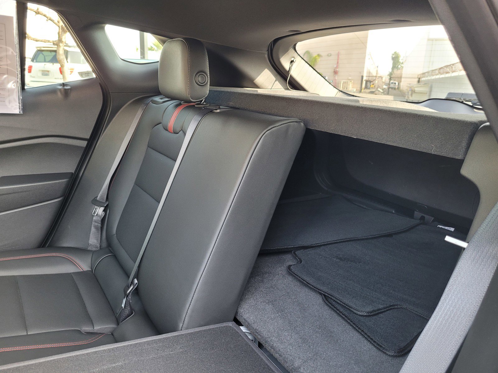 Used 2024 Chevrolet Trax RS image 12