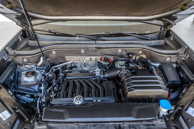 Used 2019 Volkswagen Atlas SE w/ Towing Package image 16