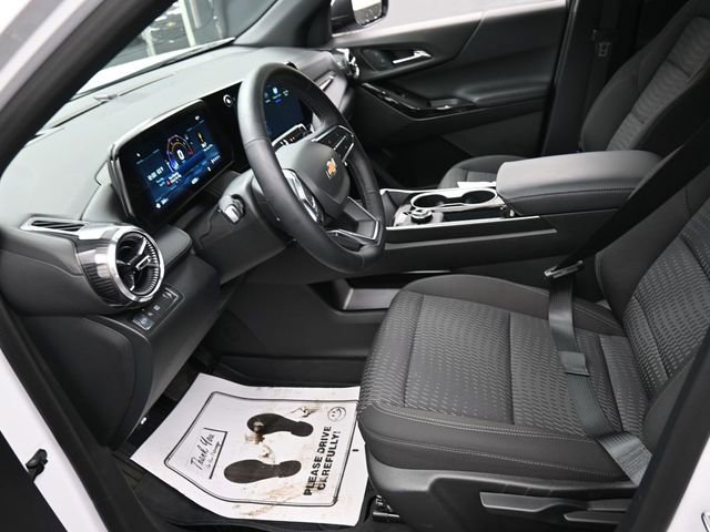 New 2026 Chevrolet Equinox LT w/ Safety and Technology Package image 8