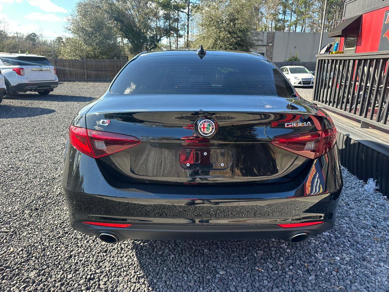 Used 2019 Alfa Romeo Giulia Ti w/ Quick Order Package 22X Lusso image 4