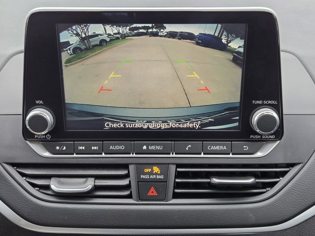 Used 2025 Nissan Altima 2.5 S FWD image 7