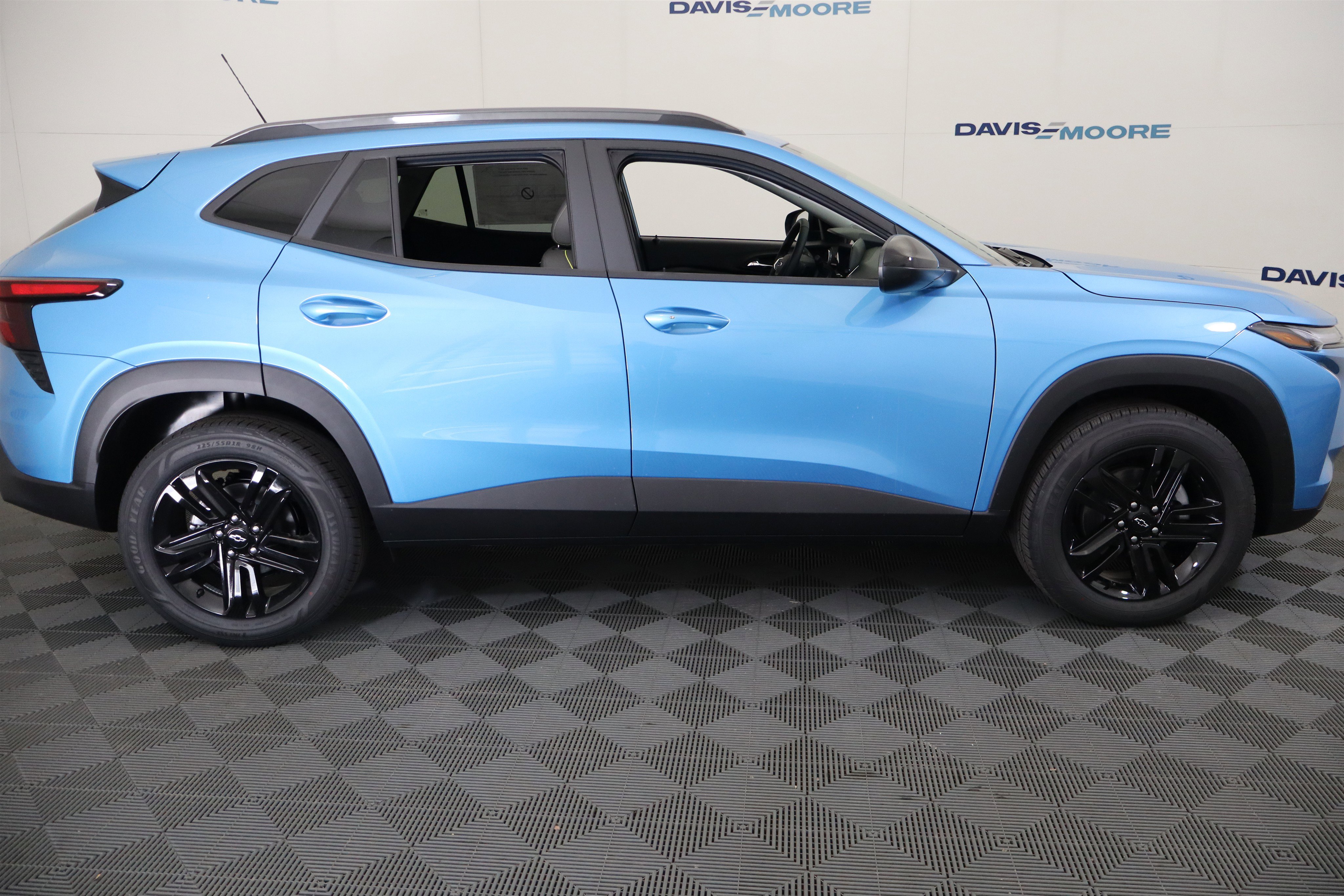 New 2026 Chevrolet Trax ACTIV FWD image 5