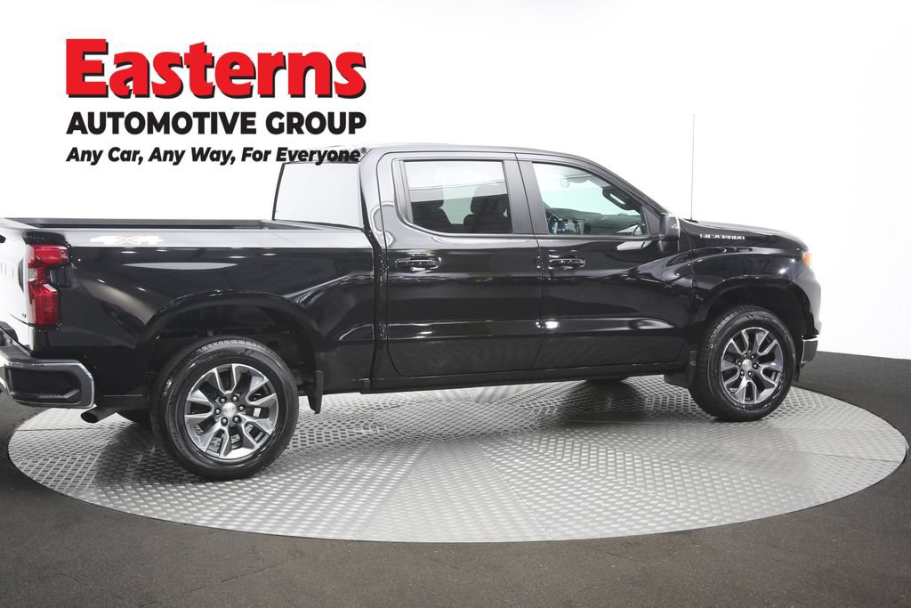 Used 2024 Chevrolet Silverado 1500 LT AWD/4WD image 44