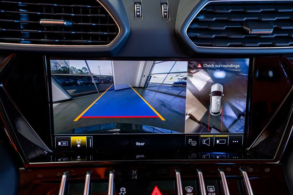 Used 2022 Lamborghini Urus image 63