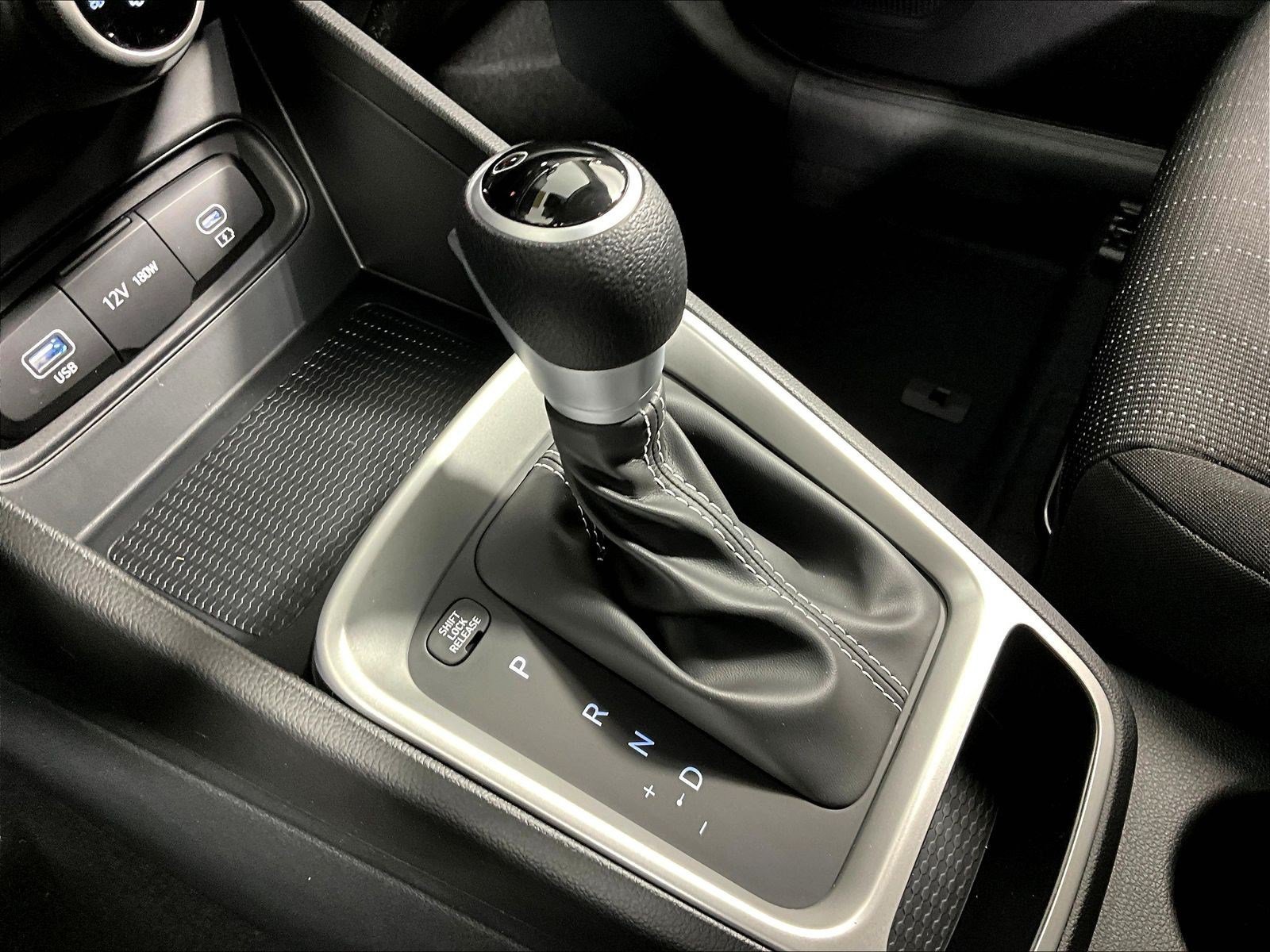 New 2026 Hyundai Venue SE FWD image 12