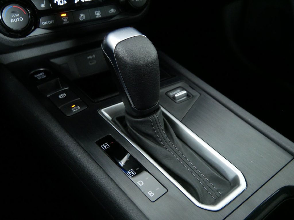 New 2027 Nissan Kicks SV AWD/4WD image 30