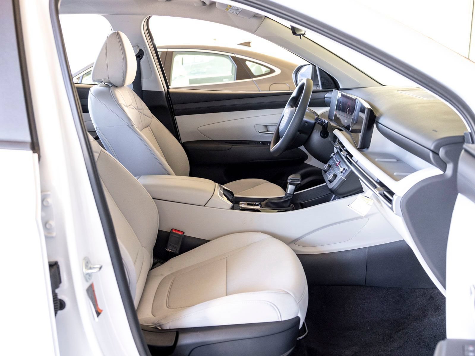 New 2025 Hyundai Tucson SE FWD image 26