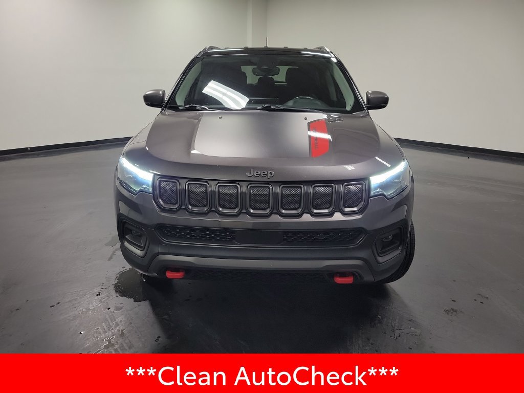 Used 2022 Jeep Compass Trailhawk w/ Trailhawk Elite Group AWD/4WD image 3