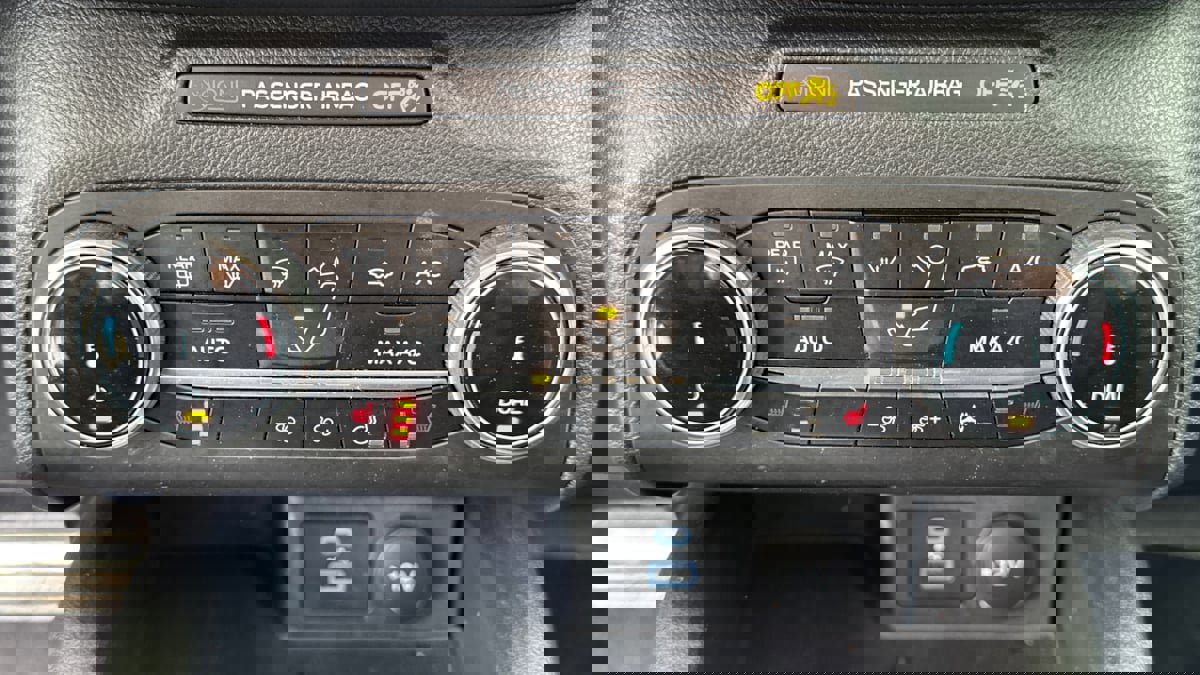 Used 2023 Ford Escape ST-Line image 28