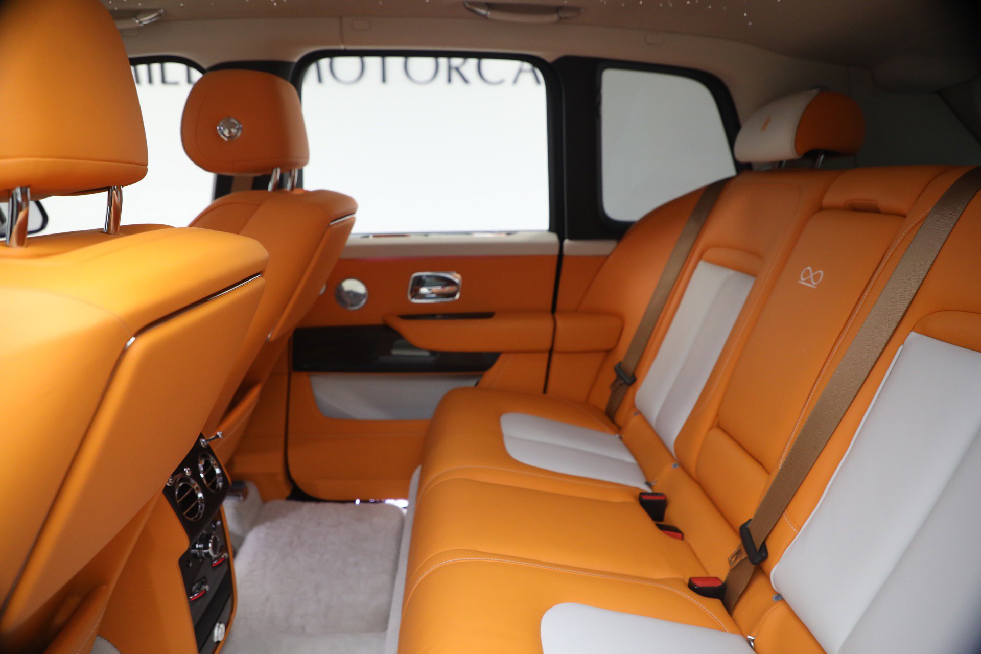 Certified 2023 Rolls-Royce Cullinan Black Badge w/ Driver's Package image 26