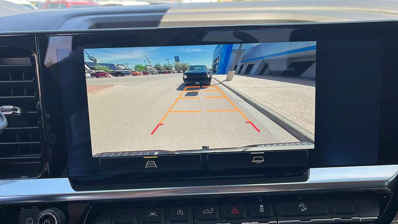 Used 2024 Chevrolet Silverado 1500 LT Trail Boss w/ LPO, Dark Essentials Package image 21