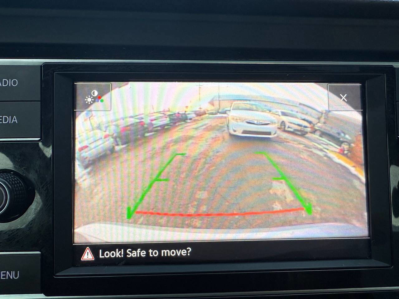 Used 2021 Volkswagen Jetta R-Line w/ R-Line Cold Weather Package image 24