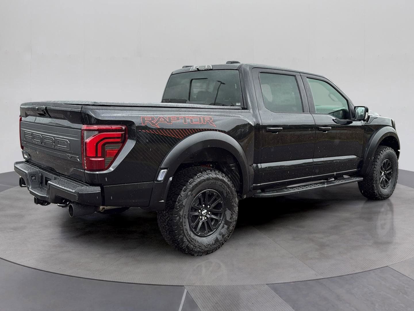 Used 2025 Ford F150 Raptor AWD/4WD image 6