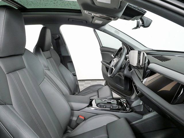 Used 2025 Audi Q6 e-tron Prestige w/ Black Warm Weather Package image 24