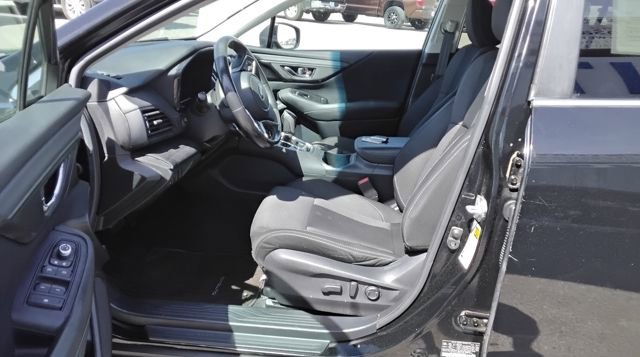 Used 2022 Subaru Outback Premium image 22
