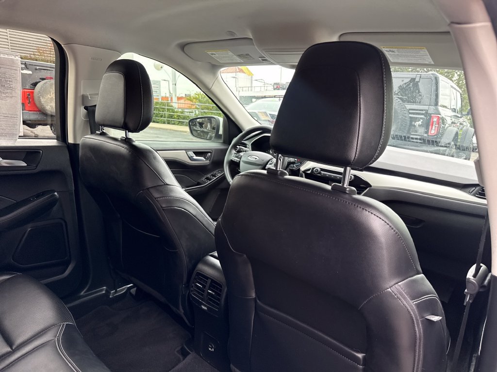 Used 2021 Ford Escape SEL FWD image 27