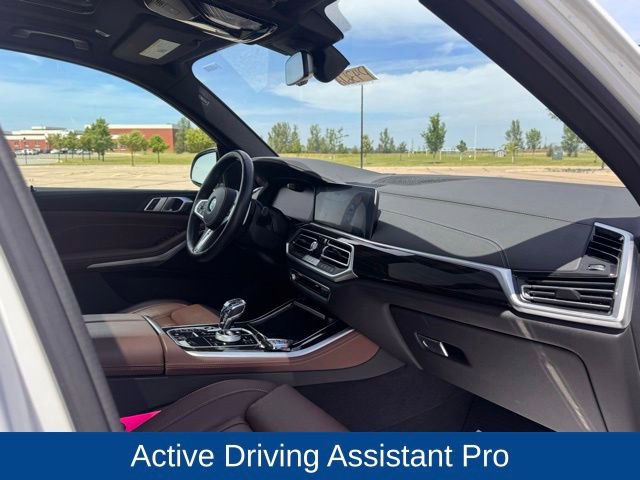 Used 2021 BMW X5 xDrive40i w/ M Sport Package AWD/4WD image 28