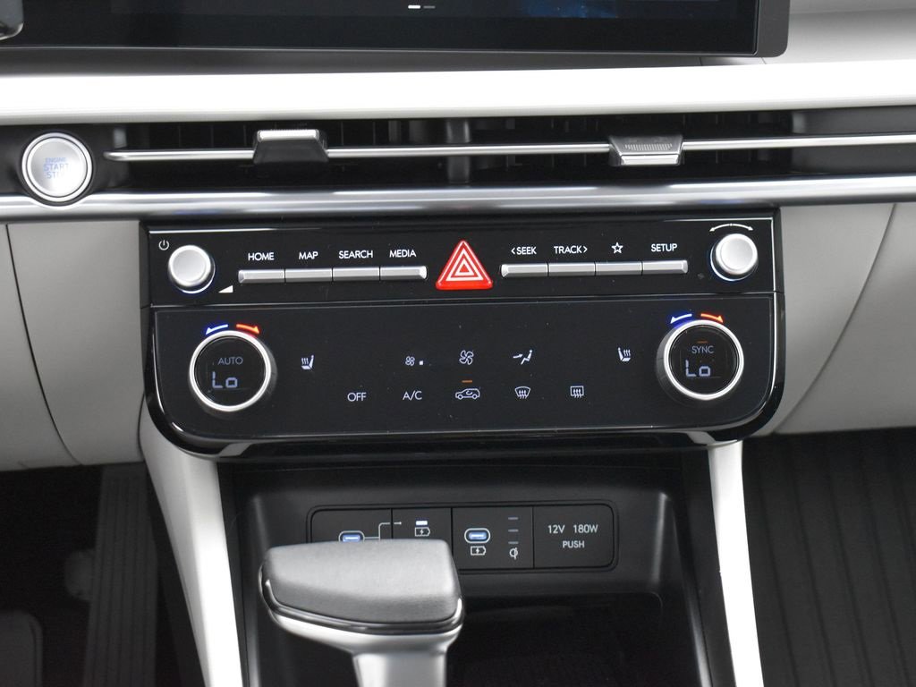 Used 2025 Hyundai Tucson SEL image 19