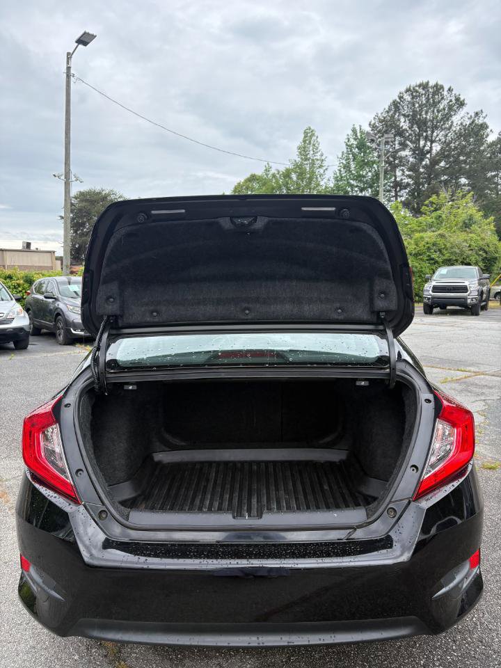 Used 2017 Honda Civic EX-L image 6
