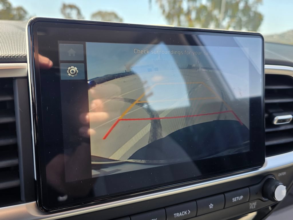 New 2026 Hyundai Venue SEL FWD image 23