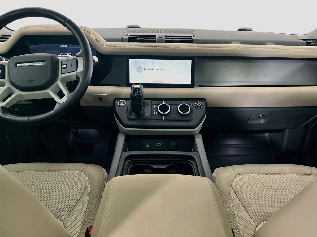 Used 2020 Land Rover Defender 110 First Edition AWD/4WD image 13