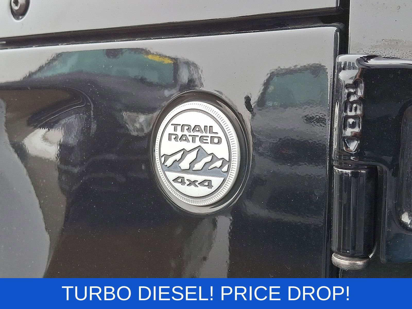 Used 2021 Jeep Wrangler Unlimited Sahara image 32