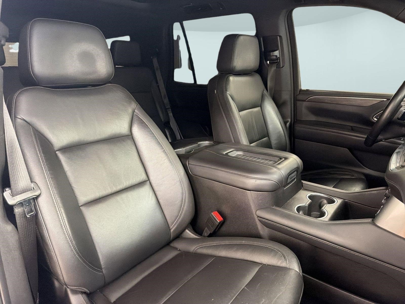 Used 2021 Chevrolet Tahoe Z71 image 30