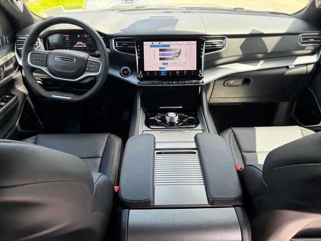 New 2026 Jeep Grand Wagoneer Limited AWD/4WD image 33