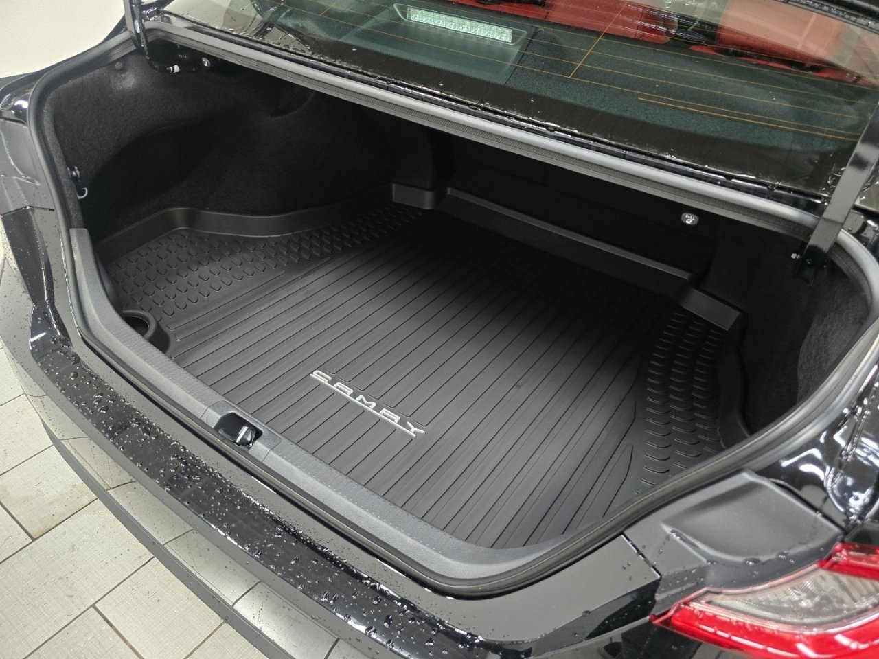 New 2026 Toyota Camry Hybrid FWD image 20