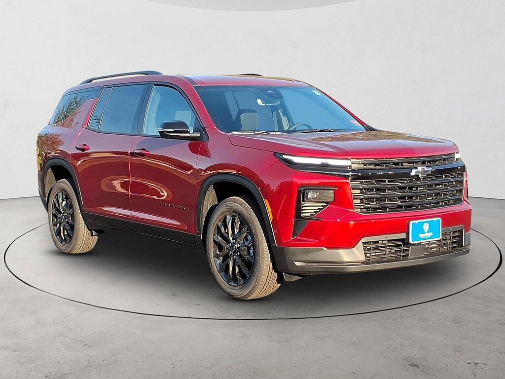New 2026 Chevrolet Traverse LT w/ Enhanced Driving Package AWD/4WD image 3