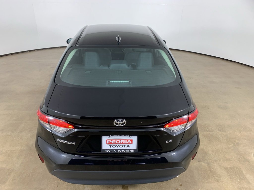 Used 2024 Toyota Corolla LE image 11