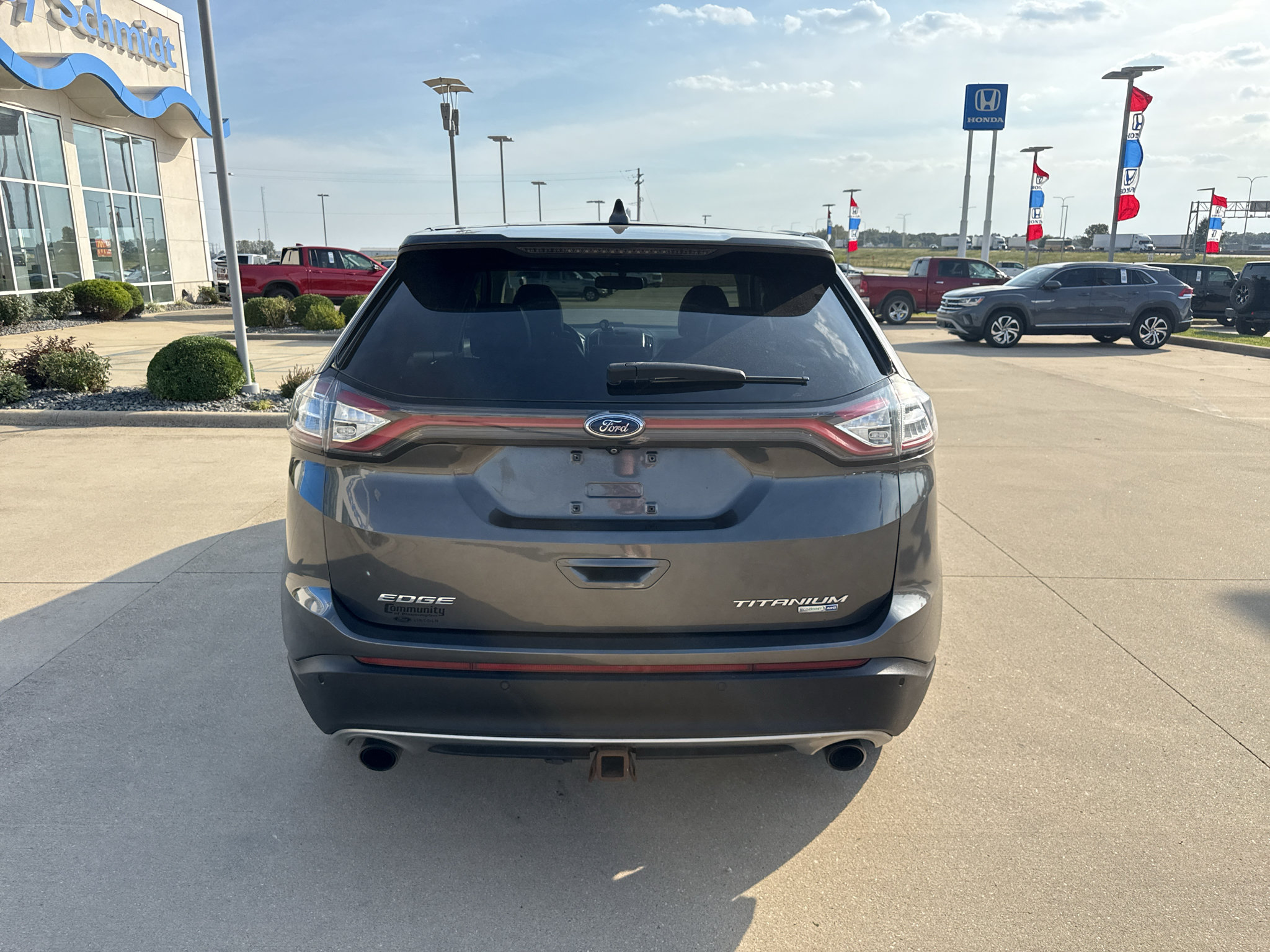 Used 2015 Ford Edge Titanium w/ Equipment Group 301A AWD/4WD image 13