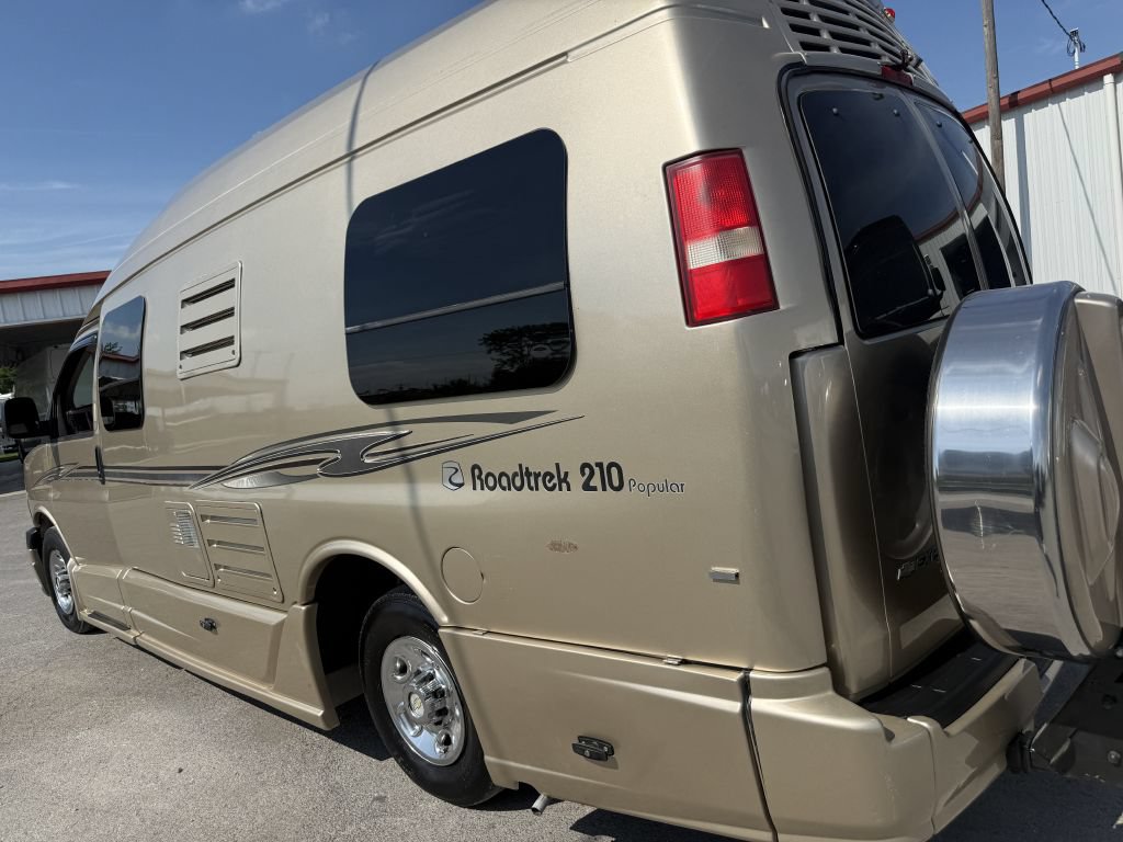 Used 2012 Chevrolet Express 3500 Extended w/ Power Package RWD image 10