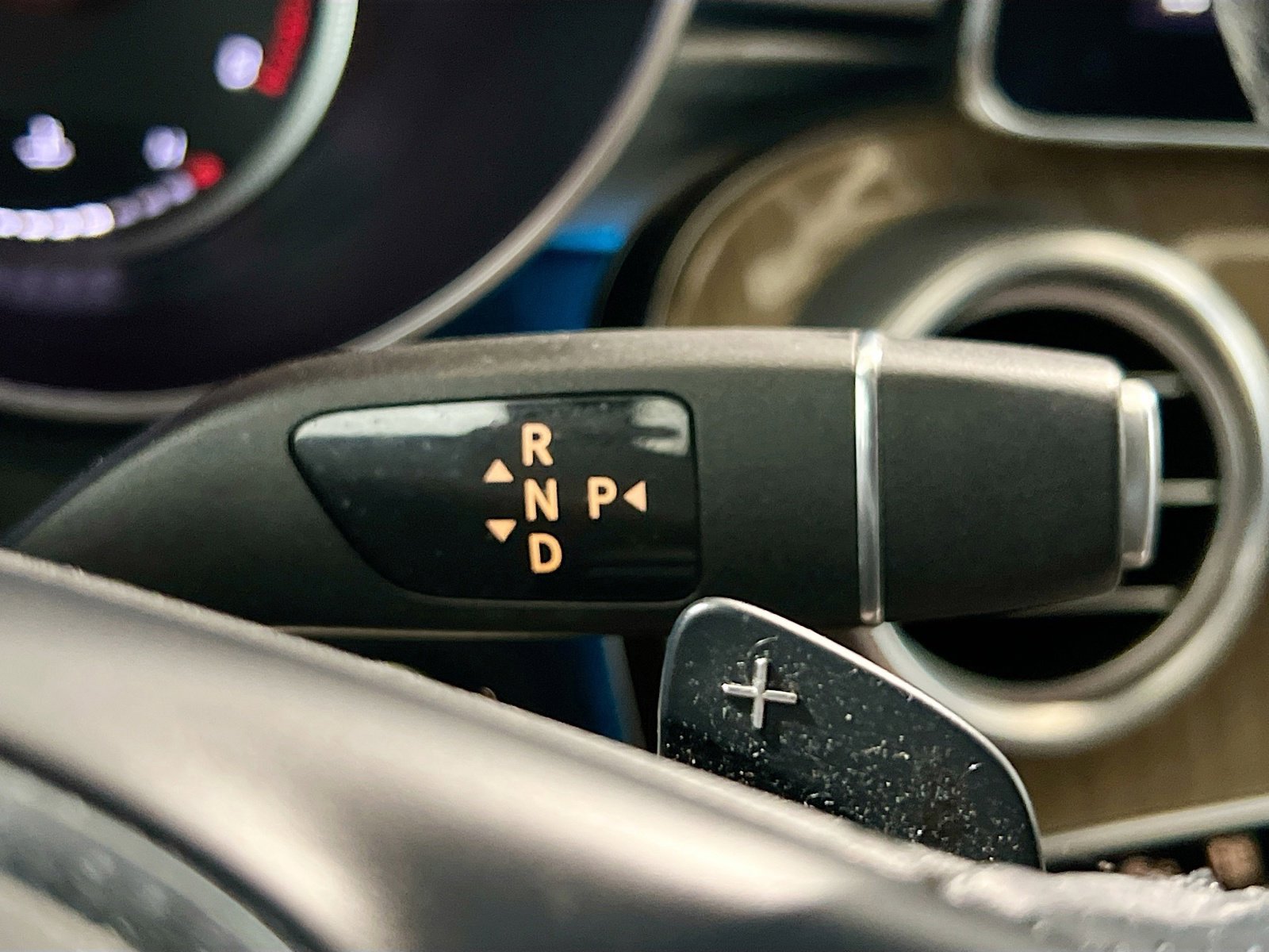 Used 2019 Mercedes-Benz GLC 300 4MATIC Coupe w/ Multimedia Package image 12