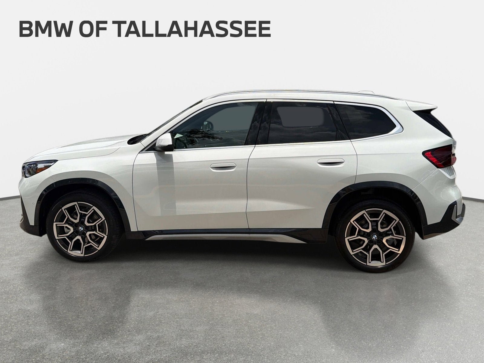 New 2026 BMW X1 xDrive28i w/ Convenience Package AWD/4WD image 8