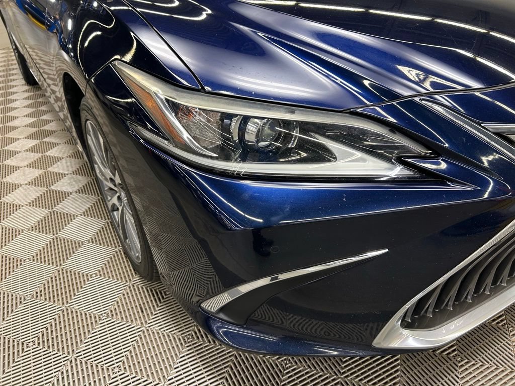 Used 2019 Lexus ES 350 w/ Premium Package FWD image 3