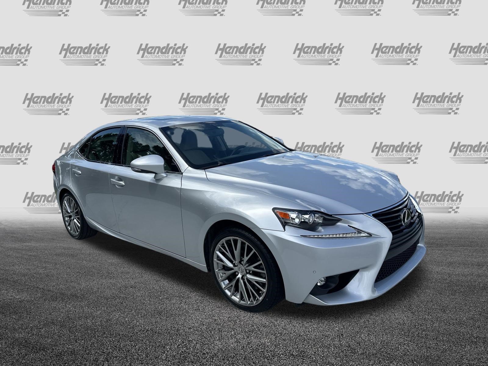 Used 2016 Lexus IS 200t w/ Premium Package RWD video 2