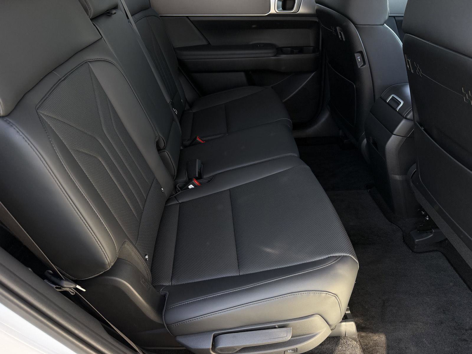 Certified 2026 Hyundai Santa Fe SEL image 23