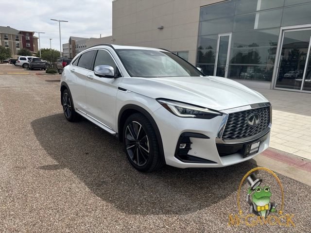 Used 2023 INFINITI QX55 Sensory w/ Lighting Package AWD/4WD image 3