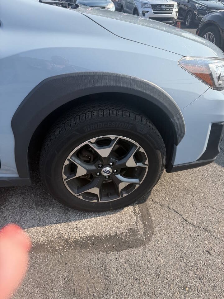 Used 2018 Subaru Crosstrek 2.0i Premium AWD/4WD image 17