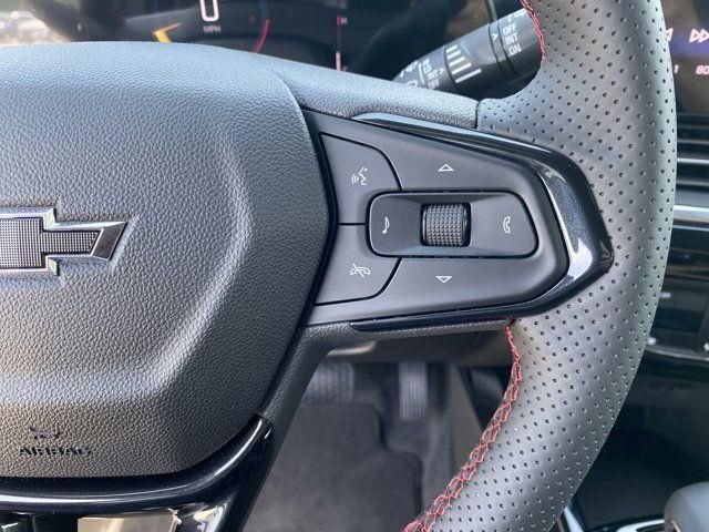 New 2025 Chevrolet Trax RS w/ Driver Confidence Package FWD image 26