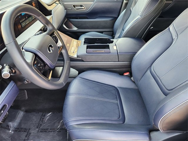 Used 2026 INFINITI QX80 4WD image 4