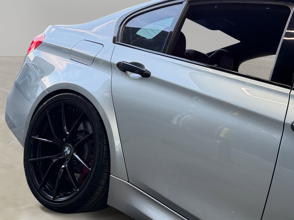 Used 2017 BMW M3 image 29