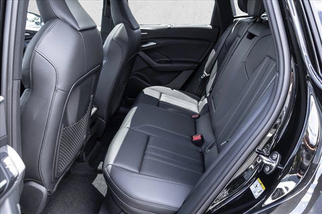 New 2027 Audi Q6 e-tron Prestige AWD/4WD image 21