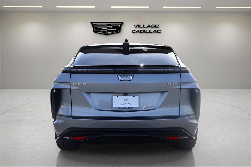 New 2026 Cadillac Lyriq V image 4