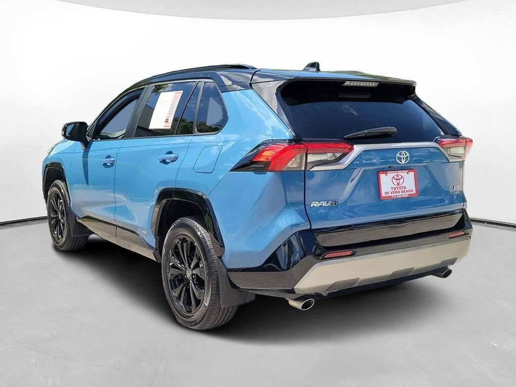 Certified 2025 Toyota RAV4 XSE AWD/4WD image 6