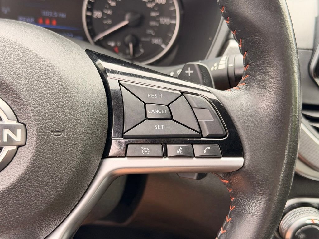 Used 2024 Nissan Altima 2.5 SR FWD image 30