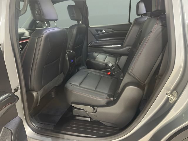 Used 2026 Chevrolet Traverse Z71 w/ LPO, Floor Liner Package AWD/4WD image 27